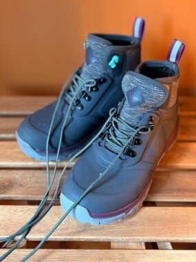 Women's Muck Boots (Size 7)